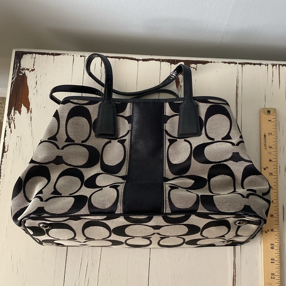 Coach Signature Stripe Carry All Satchel Bag Purse Kisslock Black - Picture 12 of 13